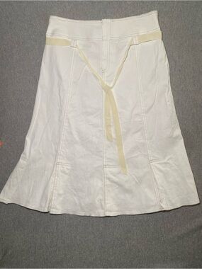 Neesh by DAR Skirt Size Small White Cream Trim